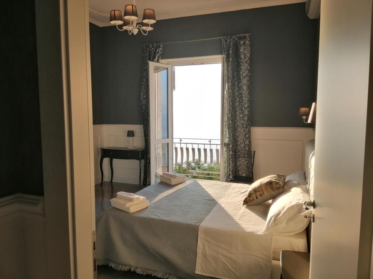 Ellysblue Hotel Пицо Екстериор снимка