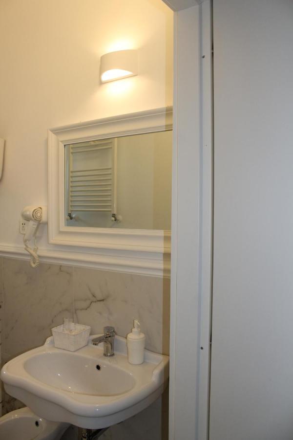 Ellysblue Hotel Пицо Екстериор снимка